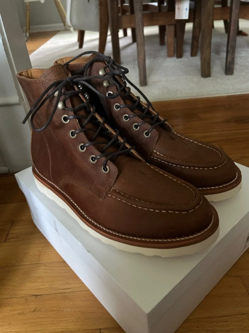 Quince crafted leather Men's‎ whiskey Moc Toe Work Boots size 10.5
